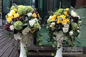 花香满庭
