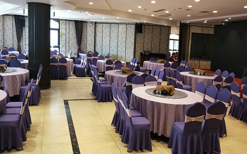 婚宴酒店 琪瑞贵宾楼 宴会厅二号厅 层高2.